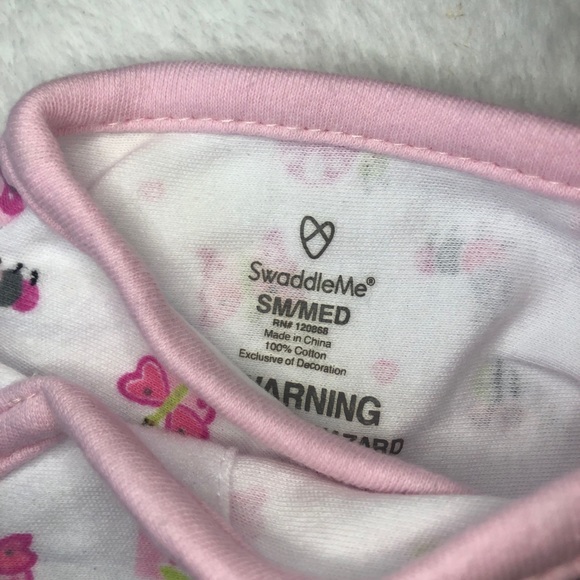 Bundle of Swaddle Me Swaddles - Picture 4 of 7